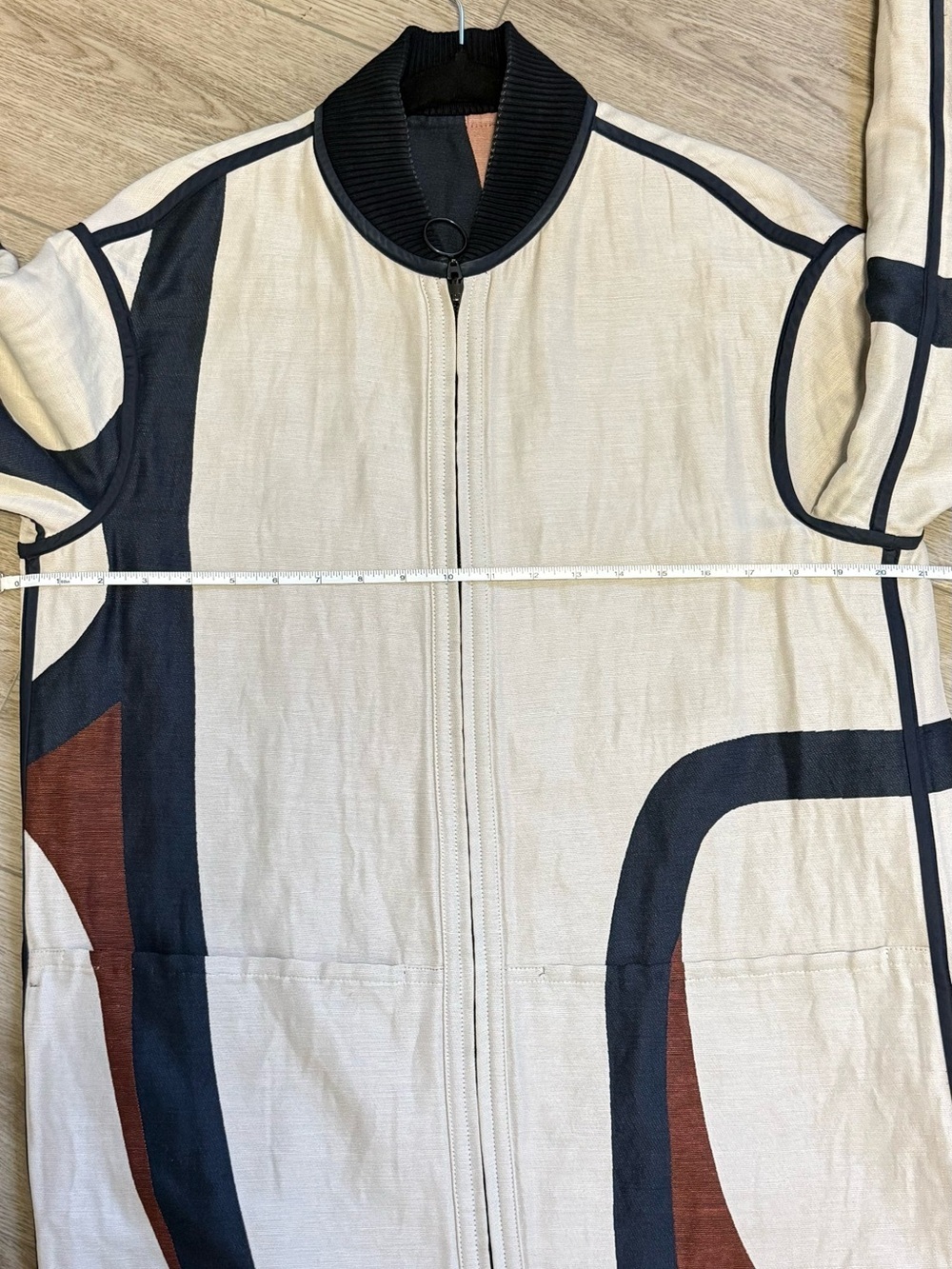 Akris Reversible Patterned Coat - Picture 14 of 15